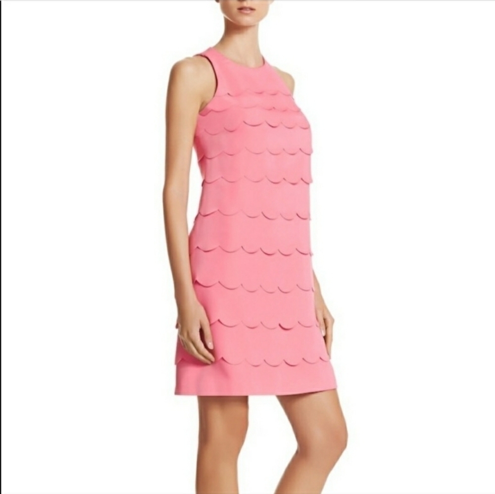 White house black market scalloped Holiday Party shift dress Size 8